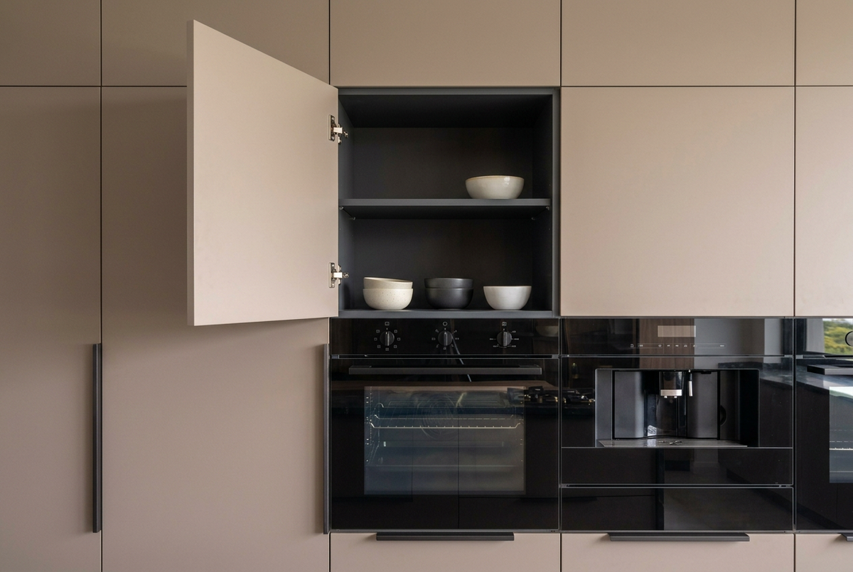 Magellano Table Bay Bespoke Kitchen | TRENZY Spaces Bespoke Kitchen - view 8