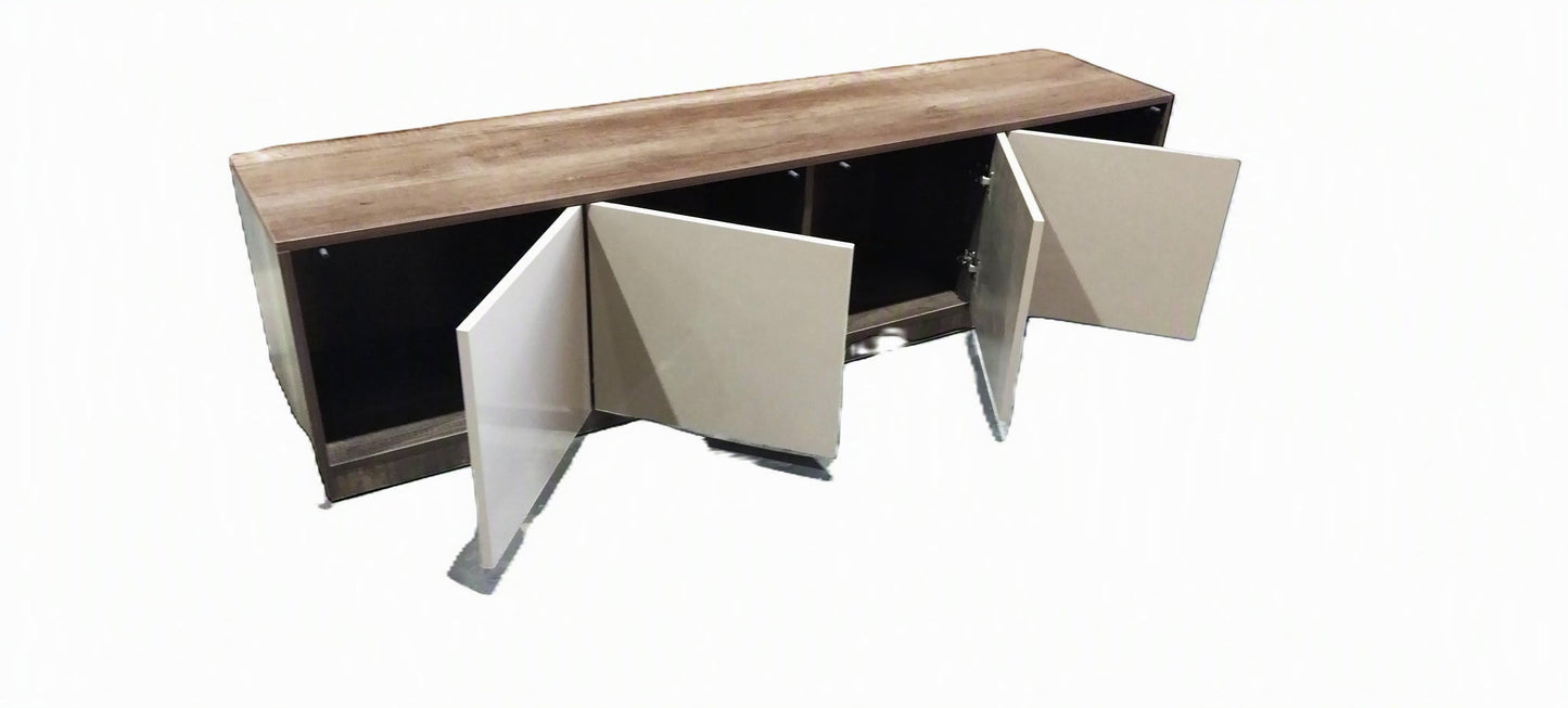 TRENZY Spaces Lux Congo-Oak TV stand with a wood grain top and four glossy cream cabinet doors in a modern design